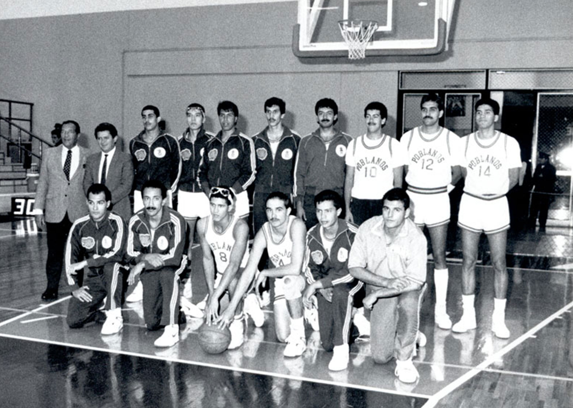 Campeones con Coach Moe UDLAP