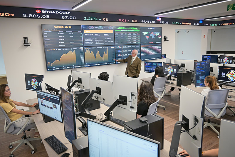 Centro de Análisis Económico y Estrategias de Inversión (CAEEI) - imagen 4