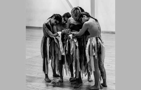 Aves de Carroña - función de danza 