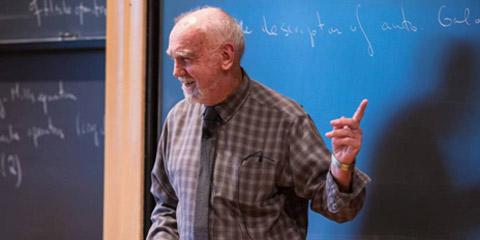 El científico que ocupa el despacho de Einstein, Robert Langlands, gana el Premio Abel por unas ideas que ofreció tirar a la basura