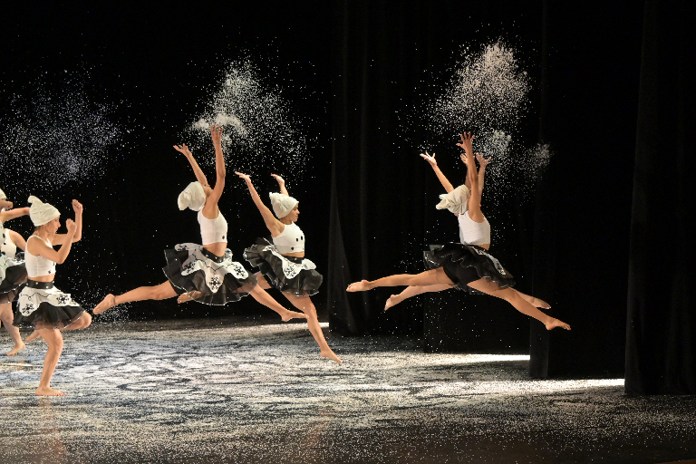 Integrantes de Danza UDLAP