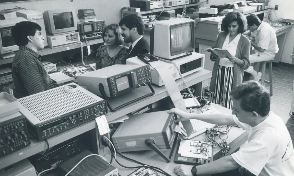 Archivo histórico y evolución académica de la Escuela de Ingeniería