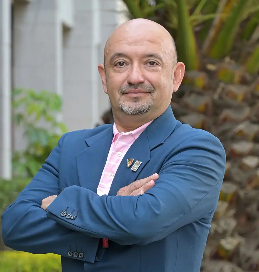 Nuestros investigadores Suárez Barraza Manuel Francisco