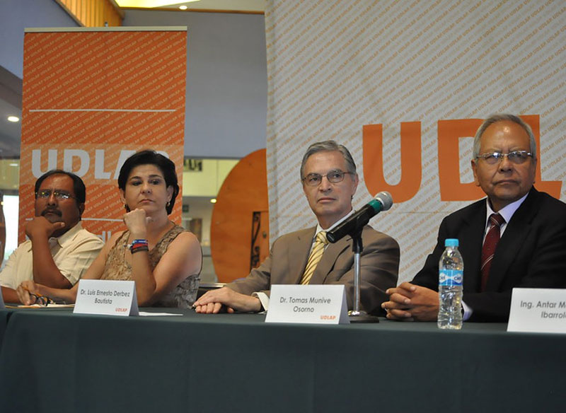 2011 — foto 13