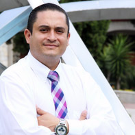 ROBERTO CARLOS MARES MORALES